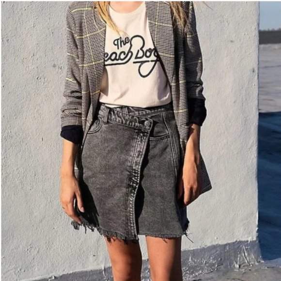 Free People Dresses & Skirts - NWT Free People Parker Black Wrap Mini Skirt size 31